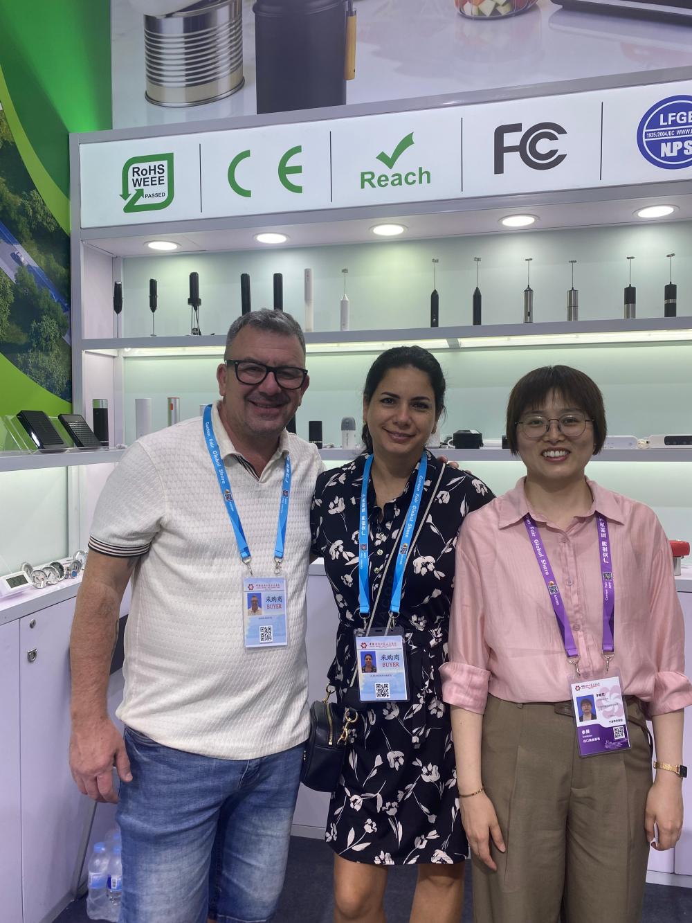 Spring Global Exhibition Highlights 2026 | Shuanghe Hongsheng Debuts New Self-Developed Electric Kitchen Tools Across Three Major International Shows